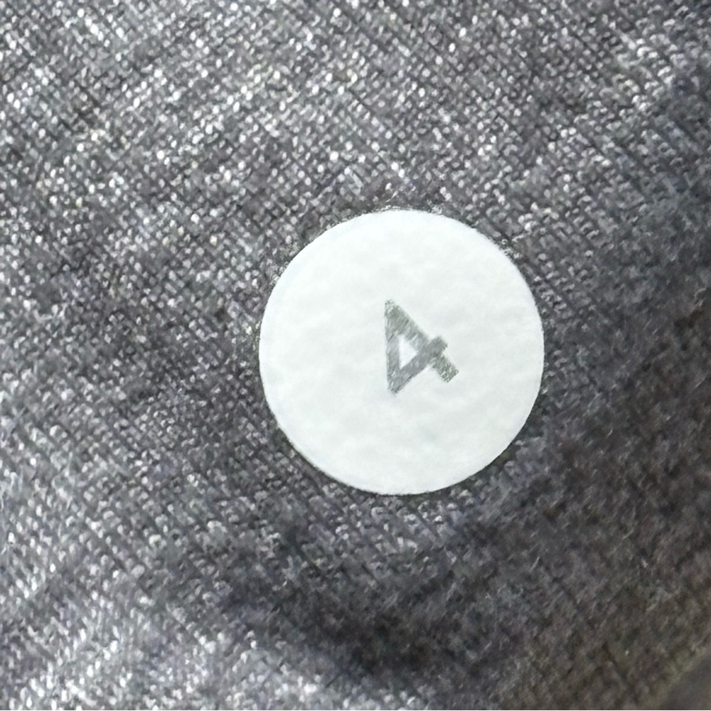 Lululemon Define Pullover - Picture 4 of 4